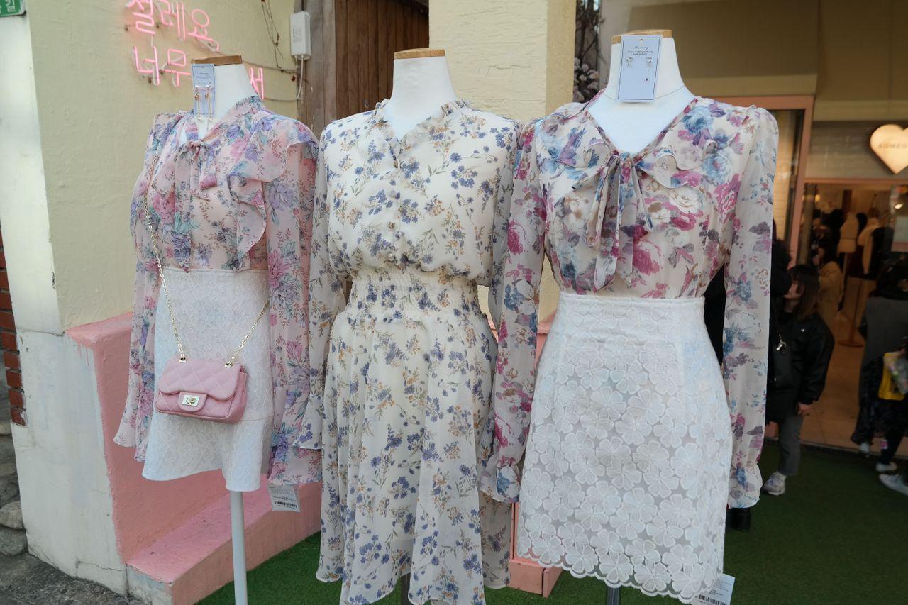 Korean Online Brands | Flagship Stores in Hongdae | Experience the famous Korean online shops at offline stores now!